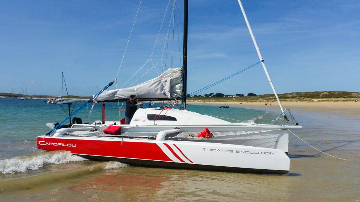 trimaran tricat 25