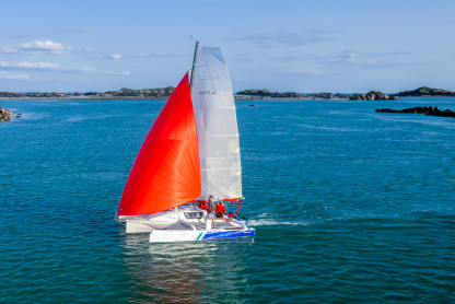 Le Tricat 6.90 à Chausey ©Thibault Desplats